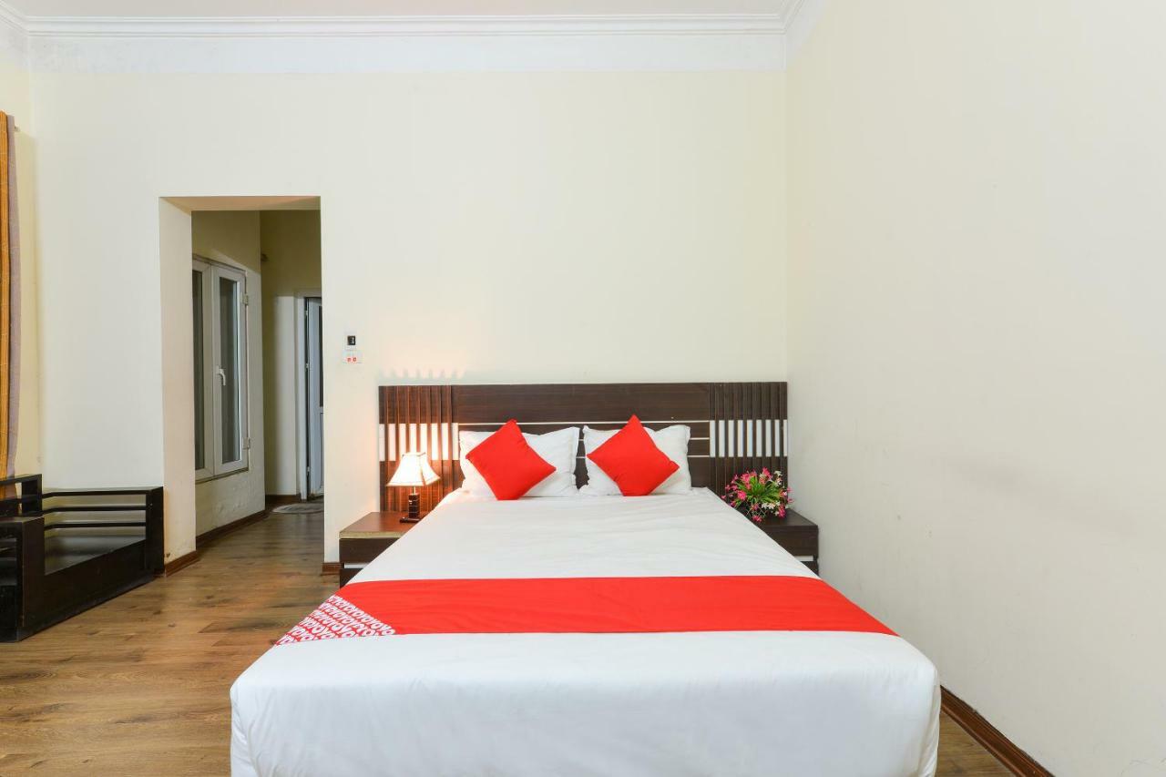 Oyo 279 West Lake Hotel Ханой Экстерьер фото