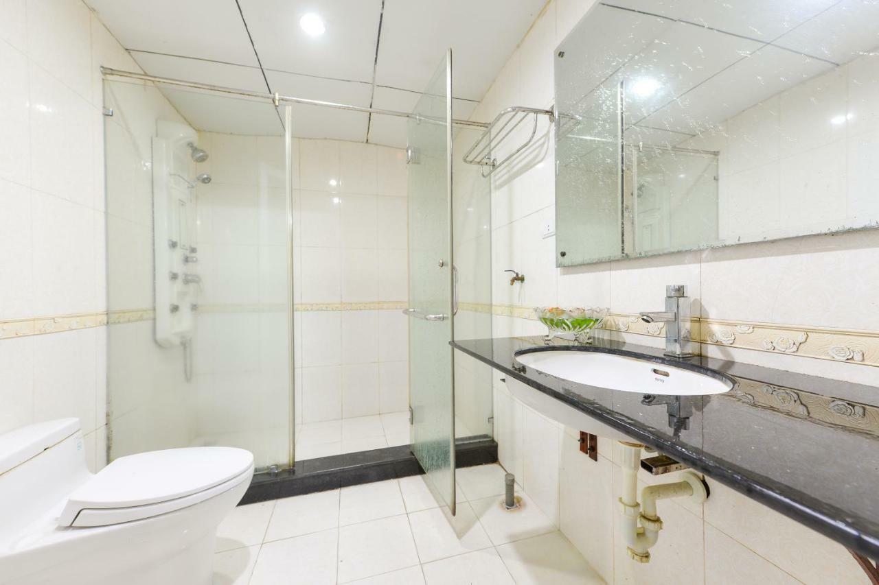 Oyo 279 West Lake Hotel Ханой Экстерьер фото